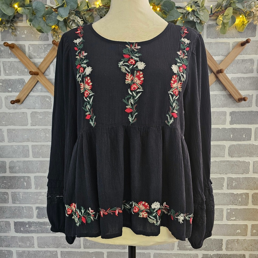 American Eagle Embroidered Floral Blouse Womens S Black Babydoll‎ Tie Back